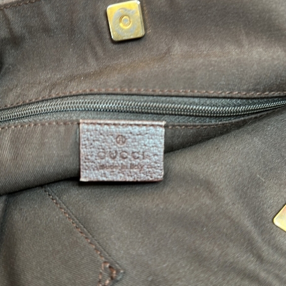 Authentic Gucci GG Canvas Abbey D-Ring Tote Bag - Picture 11 of 16